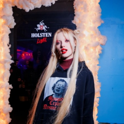 Garage Hardcore & Holsten Light/Jar